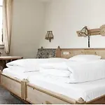 Hotel Loewen