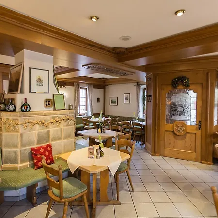 Loewen Otel Randersacker