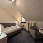 Hotel Loewen Randersacker