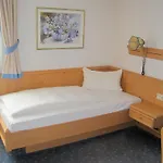 Loewen 3* Randersacker