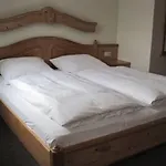 Loewen Hotel
