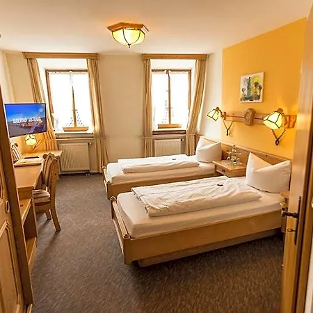 Hotel Loewen