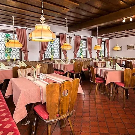 Loewen Hotel Randersacker
