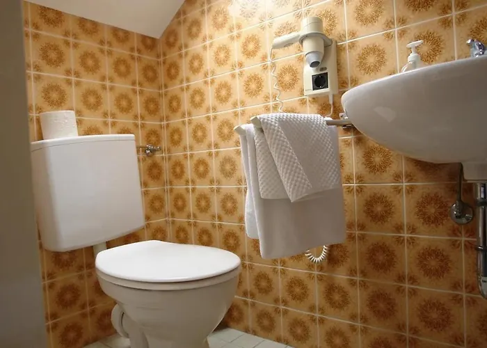 鲁汶酒店 酒店 兰德尔萨克尔